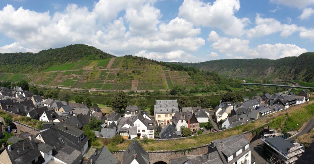 Ferienwohnungen Am Bruttiger Moselsteig Exterior foto